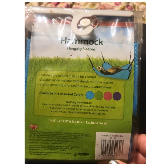 Kaytee Ferret Hanging Sleeper Hammock, Blue NTW - Picture 2 of 5